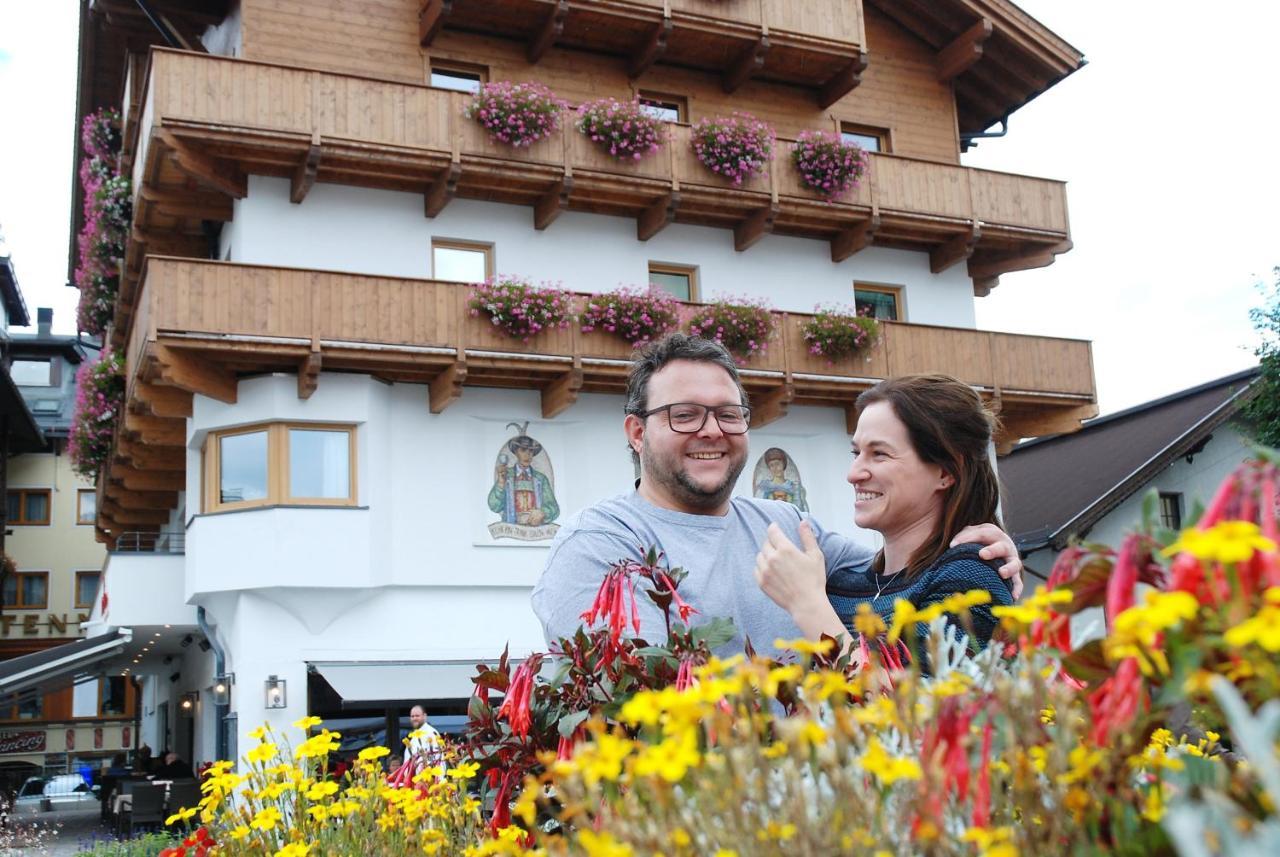 Апарт отель Tiroler Weinstube Зеефельд в Тироле Экстерьер фото
